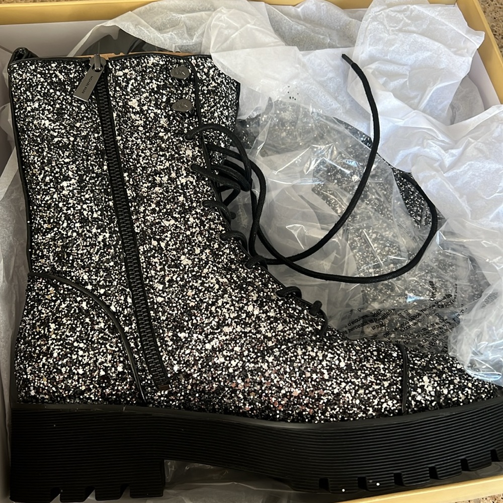 Michael Kors bryce bootie - Picture 8 of 8